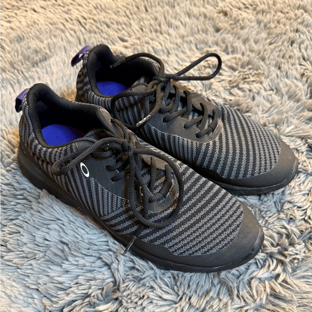 Oakley Ev Zero Pattern Black Trainers Size 9 - image 1